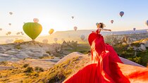 Cappadocia Dreamscapes: Tailored Shoots by Zerders Photography