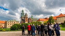Krakow Guided Tour to Iconic Polish Royal Residence Wawel Castle