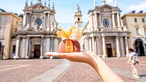 Turin: Private City Walking Tour with Chocolate Shop Tasting