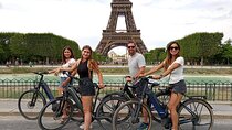 Private Paris E-bike city highlights tour