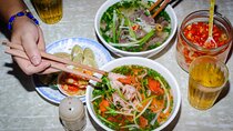 Hanoi Dawn Private Food Tour with 10+ Tastings