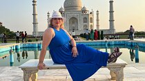 Same Day Sunrise Taj Mahal, Agra Fort & Baby Taj Tour From Delhi