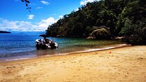 Private Speedboat Tour with Blue and Green Lagoons in Ilha Grande