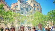 Ramblas, Old Town, Gothic and Gaudi Architecture Walking Tour