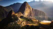 2-day tour: Sacred Valley and Machu Picchu by panoramic 360 train