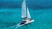 Plus Full Day Catamaran Tour to Isla Mujeres All Inclusive