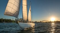 Classic Yacht Cruise Sydney Harbour