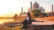Full Day Taj Mahal Tour by Gatimaan Express Train