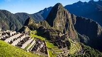 Short Inca Trail hike to Machupicchu 2 days 1 night
