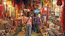 Private Delhi Shopping Tour with Female Guide