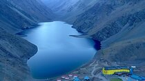 Laguna del Inca Portillo and Viña San Esteban Private Tour with Wine Tasting
