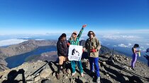 Mount Rinjani 3D2N Private Trek – Summit, Crater Rim & Hot Spring