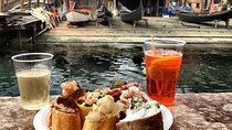 Small Group Bacaro Food Tour with Local Guide in Venice