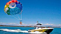 Parasailing Flight Experience with Transportation from Cancun