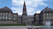 The Murder by Christiansborg Palace: Interactive Mystery Hunt