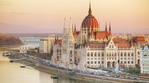 Budapest Scavenger Hunt and Highlights Self Guided Audio Tour