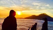 Bali Sunrise Trekking Mount Batur with Guide