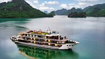 Luxury 5 Star Overnight Cruise in Halong Bay & Lan Ha Bay (2D/1N)