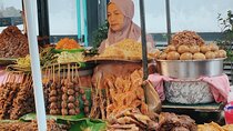 3-Hour Yogyakarta Hidden Food Walking or Cycling Guided Tour