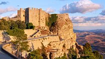 Private 8-hours tour to Segesta, Erice, Trapani and salt pans from Palermo