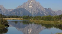 Private Tour in Grand Teton National Park and Yellowstone Lower Loop