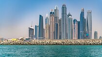 Modern Dubai Skyline Tour incl. 60-min Marina Boat Cruise