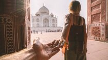 2 Days Agra Tour With Taj Mahal and Fatehpur Sikri