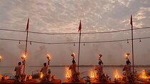 Marigold Boat Tour in Varanasi