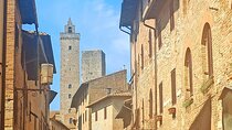 PRIVATE TRANSFER from Siena to Florence with stop in S Gimignano & Monteriggioni