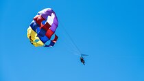 Parasailing in Dubai 