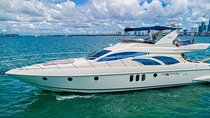 62' Azimut Yacht Charter