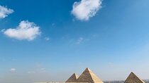 Private Egyptian Museum and Giza Pyramids Tour from Alexandria