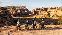 Electric Dirt Bike Tour- Explore Gemini Bridges and Sandstone Canyons, Moab