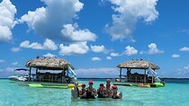 Private 2-Hour Tiki Boat Party in Key West & Mini Sandbar