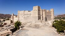 Nizwa & Bahla Forts, Souq, Jabreen Castle from Muscat / Nizwa