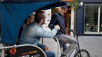 Sightseeing tour of most iconic parisian monuments (rickshaw)