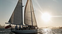 Private Luxury Cruise on Sydney Harbour on Classic Yacht 