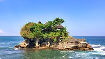 Ubud Tanah Lot Tour: Rice Terrace - Waterfall - Batuan Temple