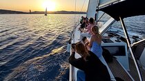 Barcelona Sunset Sailing Cruise from Port Olímpic with Open Bar