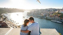 Exploring Obidos - Private Walking Tour for Couples