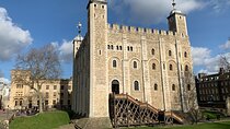Tower of London Private Guided Tour for Kids and Families 