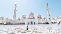 Abu Dhabi City Tour from Dubai: Qasr Al Watan, Emirates Palace, Mosque