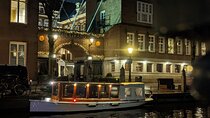 Amsterdam Light Festival Private Cruise With Welcome Drink