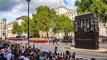Queen Elizabeth II Private Walking Tour of London