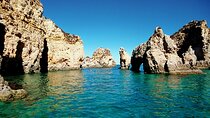 Beautiful coastal drive to the Ponta da Piedade caves in Lagos