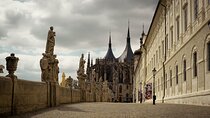Church of Bones & UNESCO Silver Town Kutná Hora: Private Tour