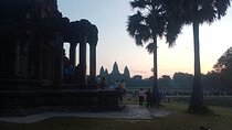 1-Day private Angkor Temple Tour by Tuk Tuk from Siem Reap