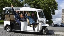 2 Hour Private Tuktuk Tour in Porto to Monastery and Cellars