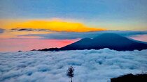 Batur Trekking Sunrise with Breakfast
