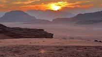 Private 2Day Jeep Tour with Overnight in Bedouin Camp in Wadi Rum